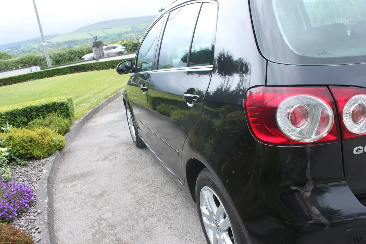 Volkswagen Golf Plus 1.6 TDI SE BMT,  2011 - Image 4