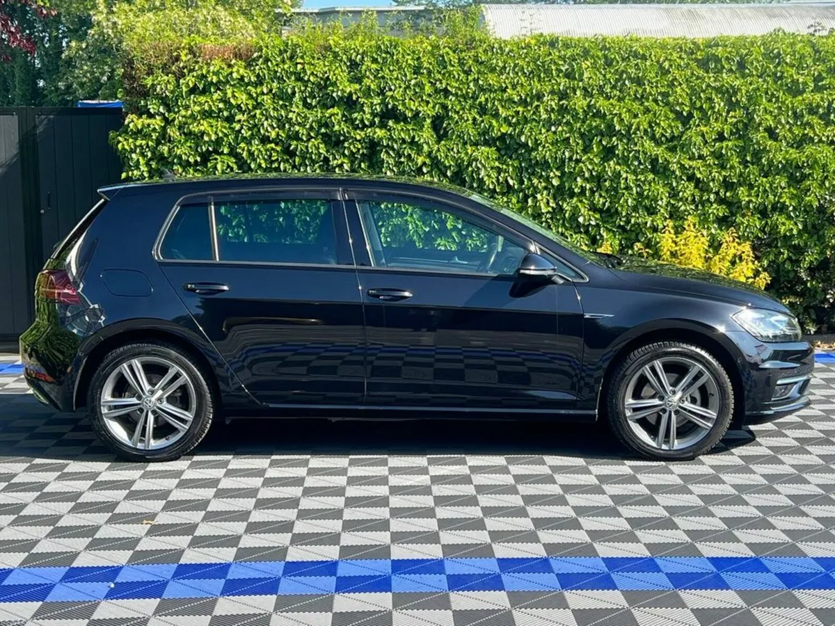 Volkswagen Golf HIGHLINE 1.4 TSI // LEATHER HEATED - Image 2