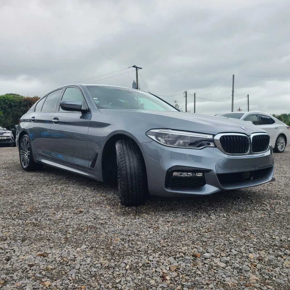 2019 BMW 530e M Sport ED Joy Plus - Image 3