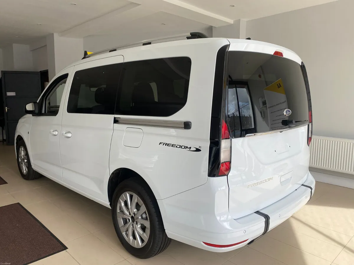 Ford Tourneo Connect Taxi Spec - Image 3