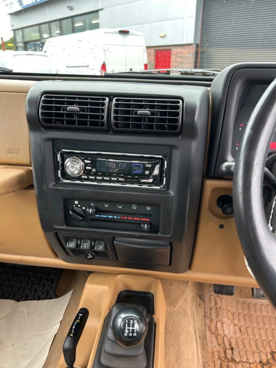 Jeep Wrangler 1997 - Image 6