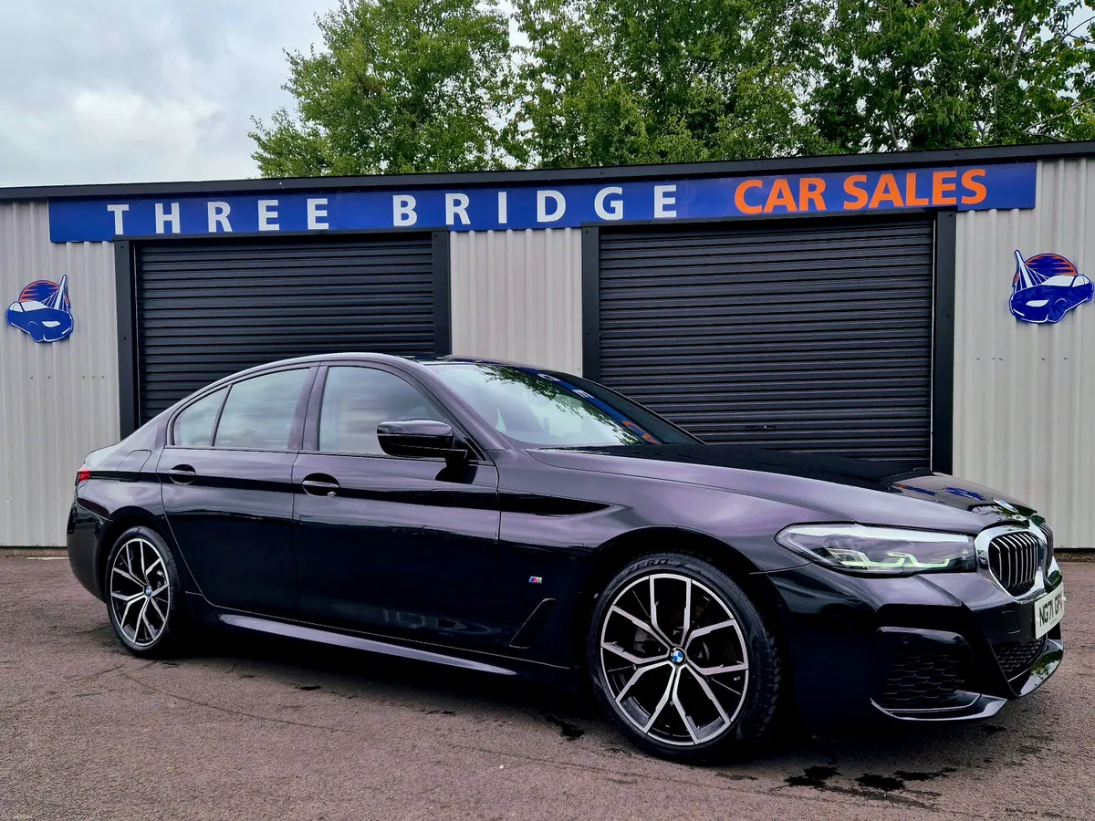 LOW MILEAGE 2021 BMW 520D M-SPORT AUTO MHT - Image 1