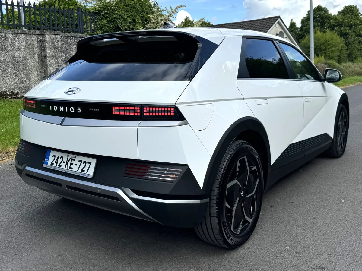 IONIQ 5 Stellar 77 KWH - 2024 - Image 4