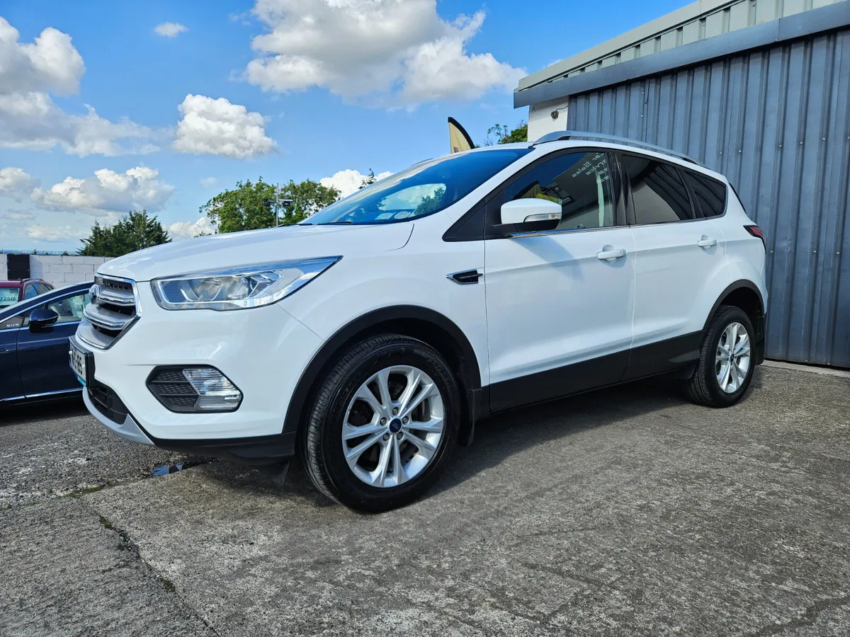 2018 FORD KUGA * TITANIUM * ONLY 49K MILES * - Image 3