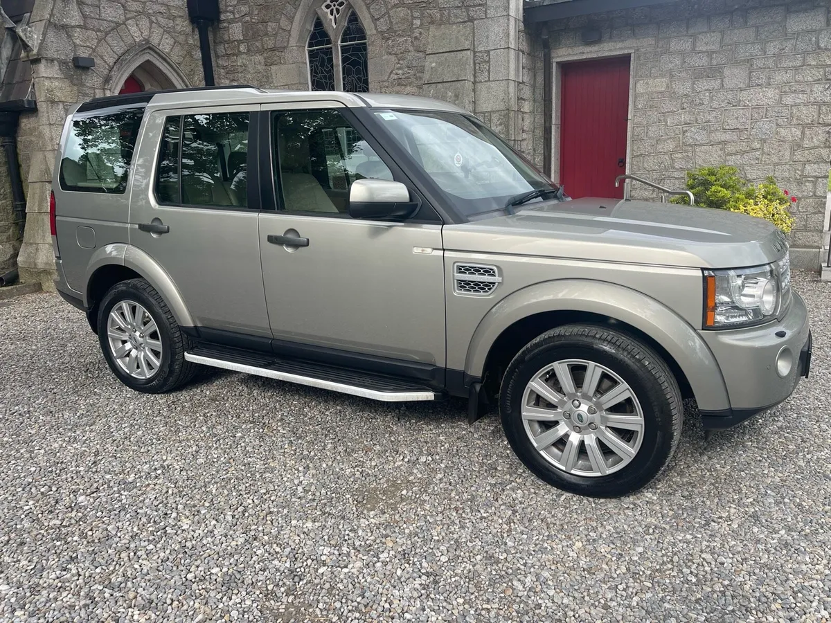 2011 Landrover Discovey 4 HSE 7 Seats - Image 1
