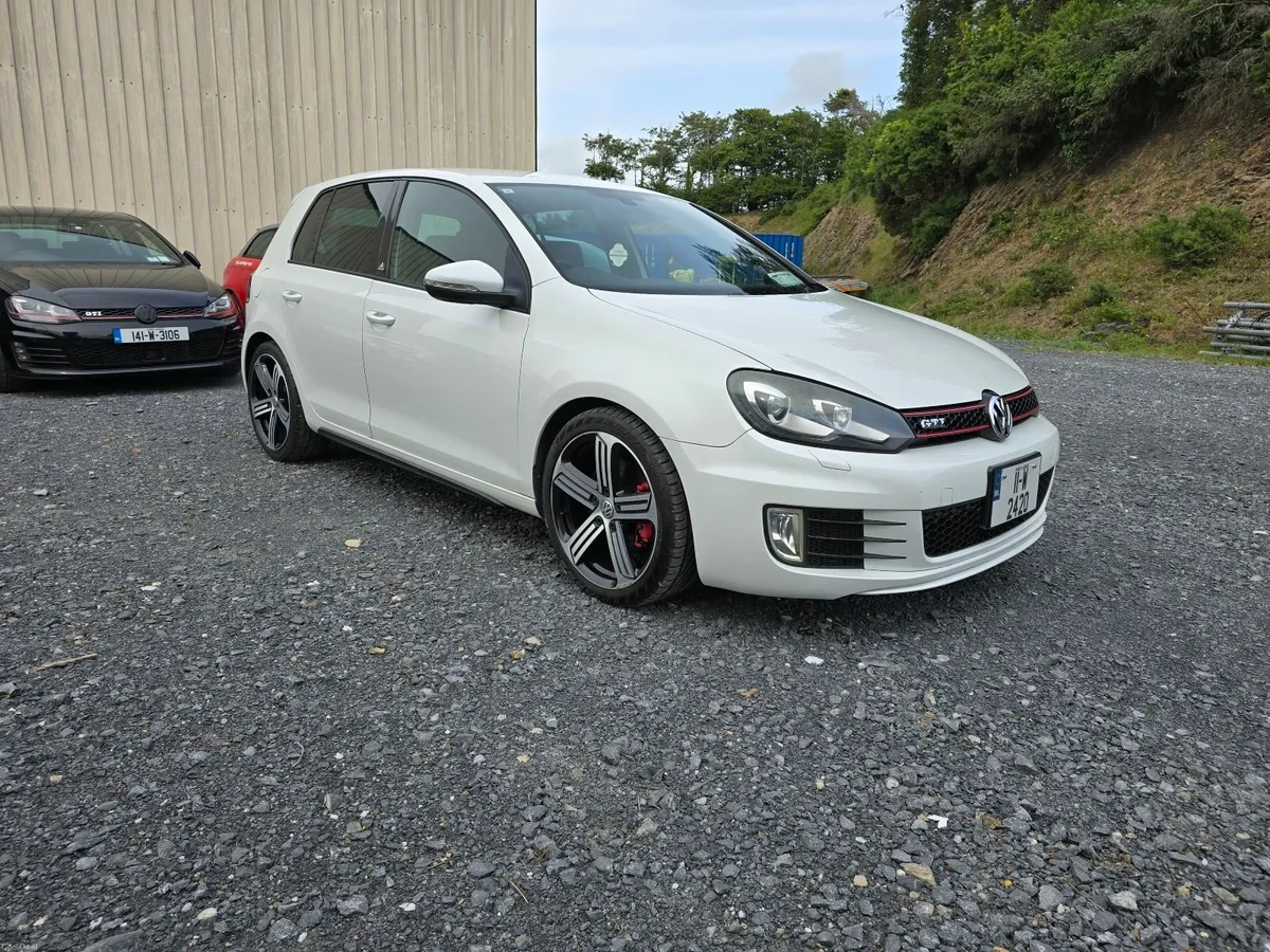 2011 Volkswagen Golf GTI Adidas Edition - Image 1
