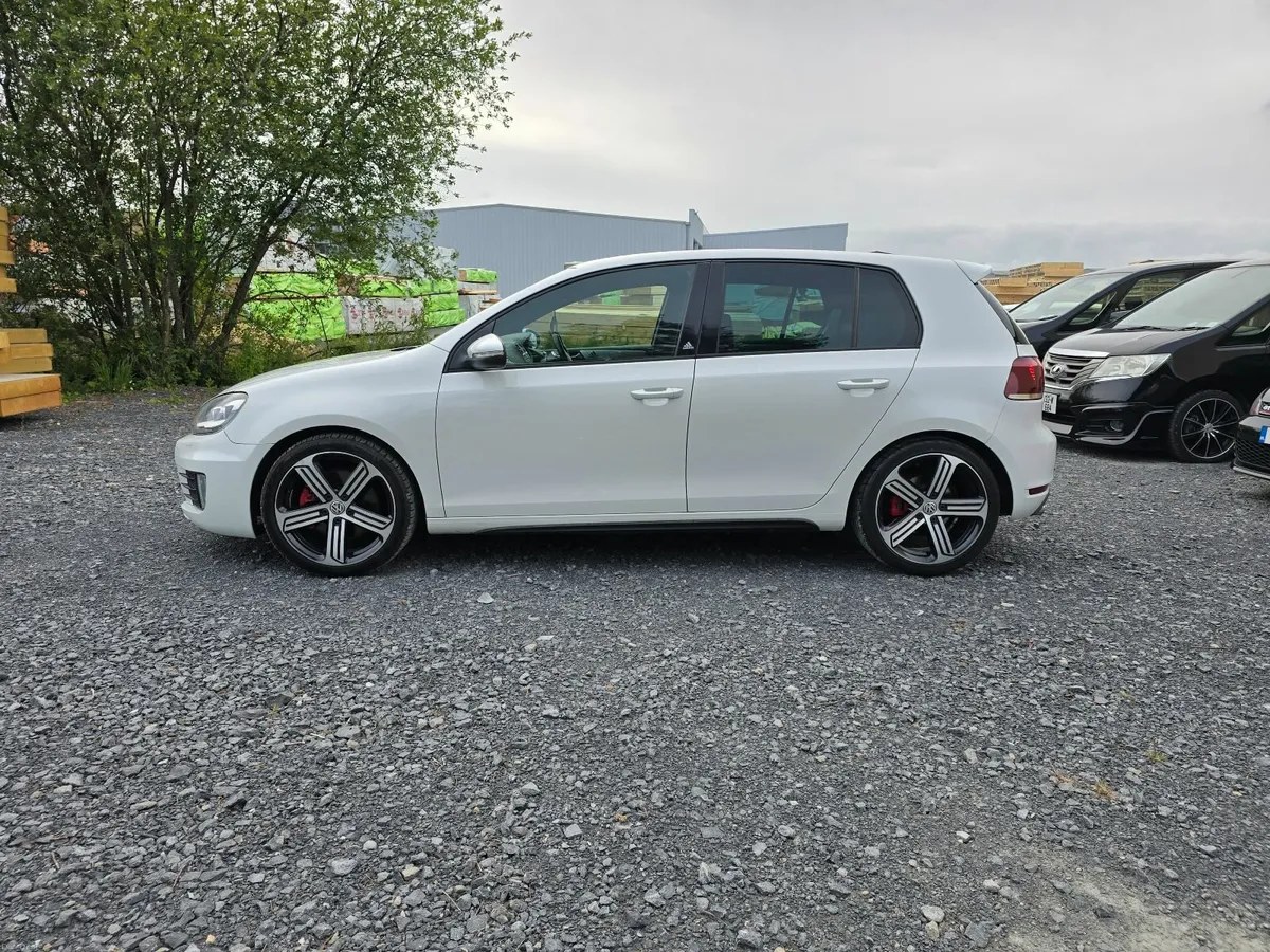 2011 Volkswagen Golf GTI Adidas Edition - Image 2