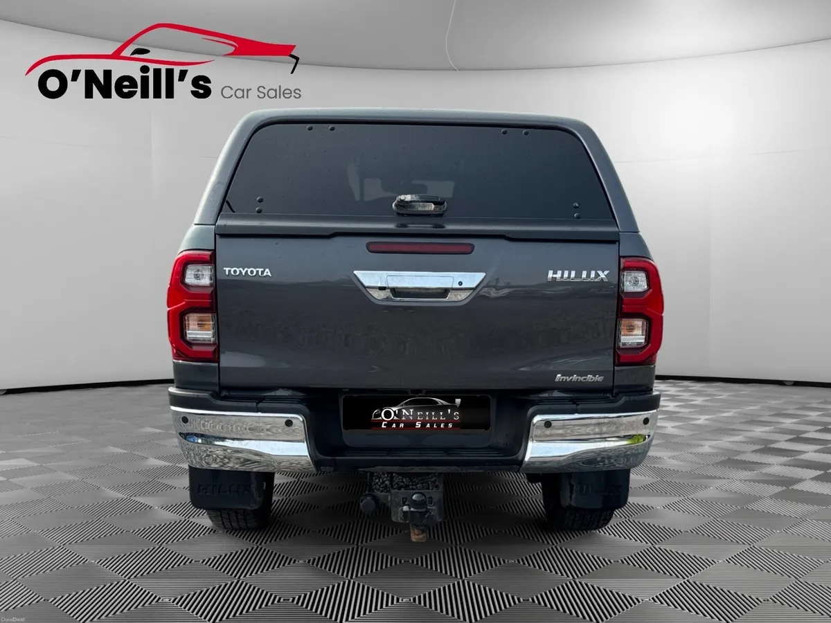 Toyota Hilux 2021 INVINCIBLE D-4D 4WD #230 - Image 4