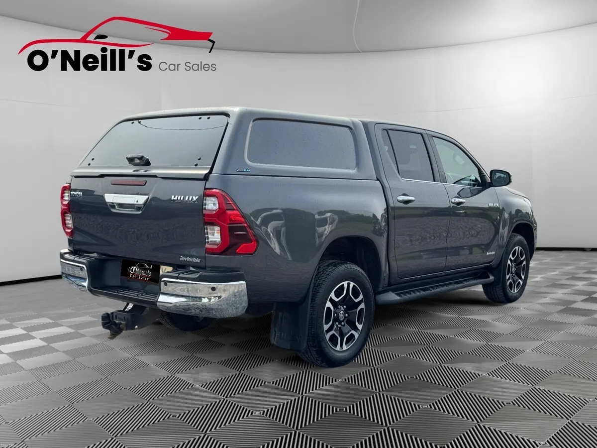 Toyota Hilux 2021 INVINCIBLE D-4D 4WD #230 - Image 3