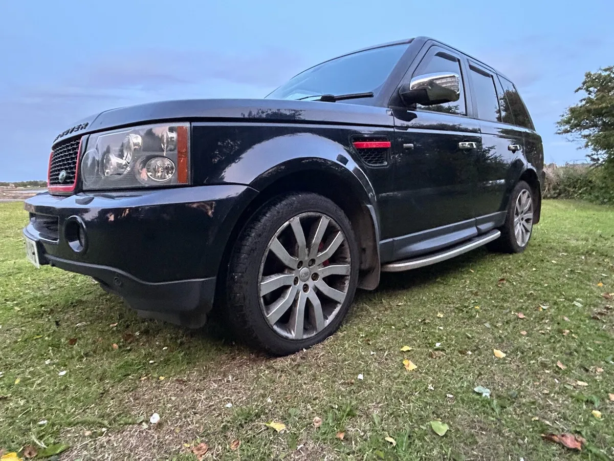 REMOVING Range Rover Sport 2.7 TDV6 Auto 2009 - Image 1