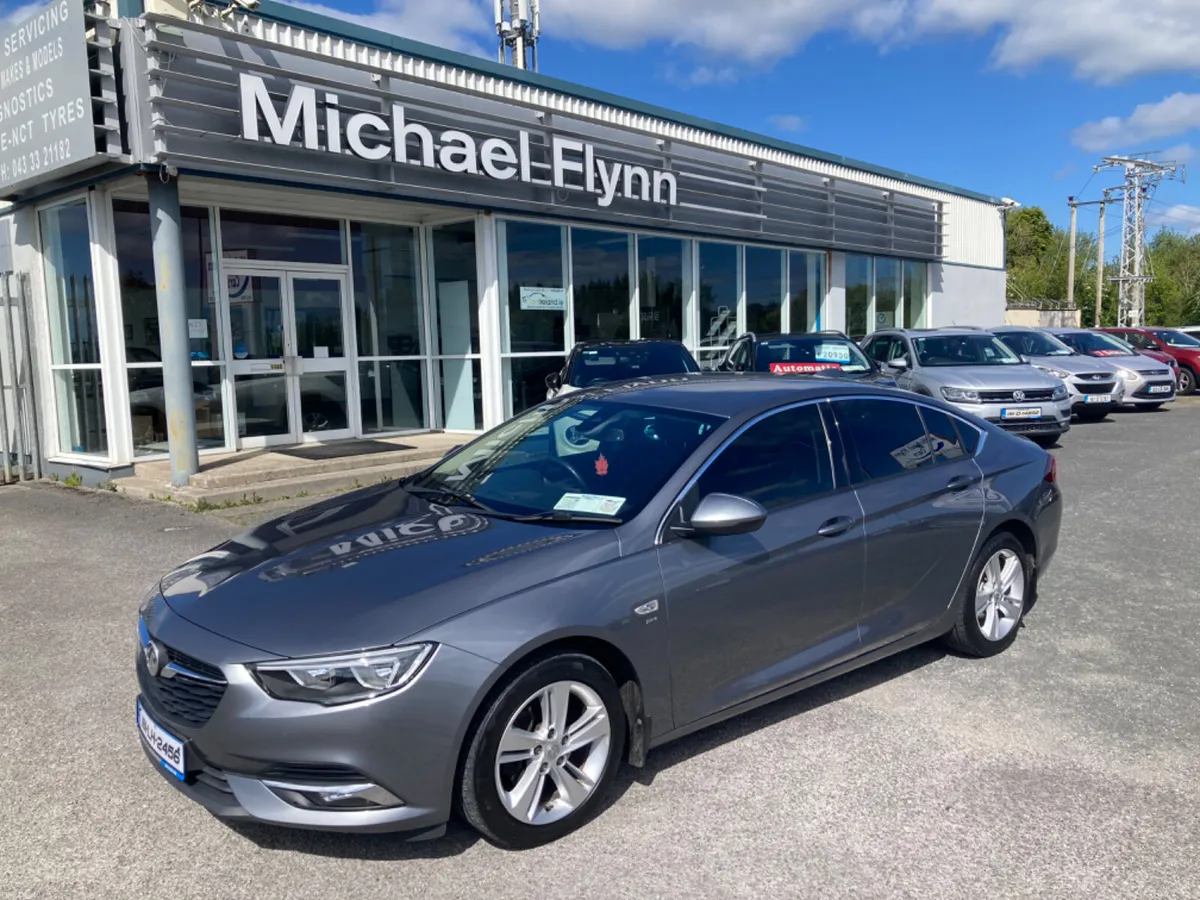 Vauxhall Insignia 1.6 CDTi SRI FSH 2018 - Image 1