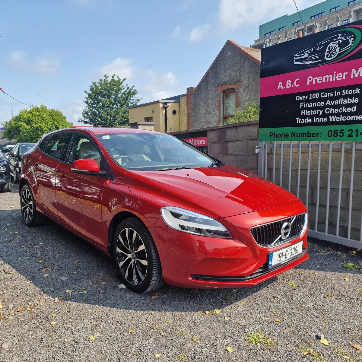 Volvo V40  Automatic New Nct 03/27 - Image 1