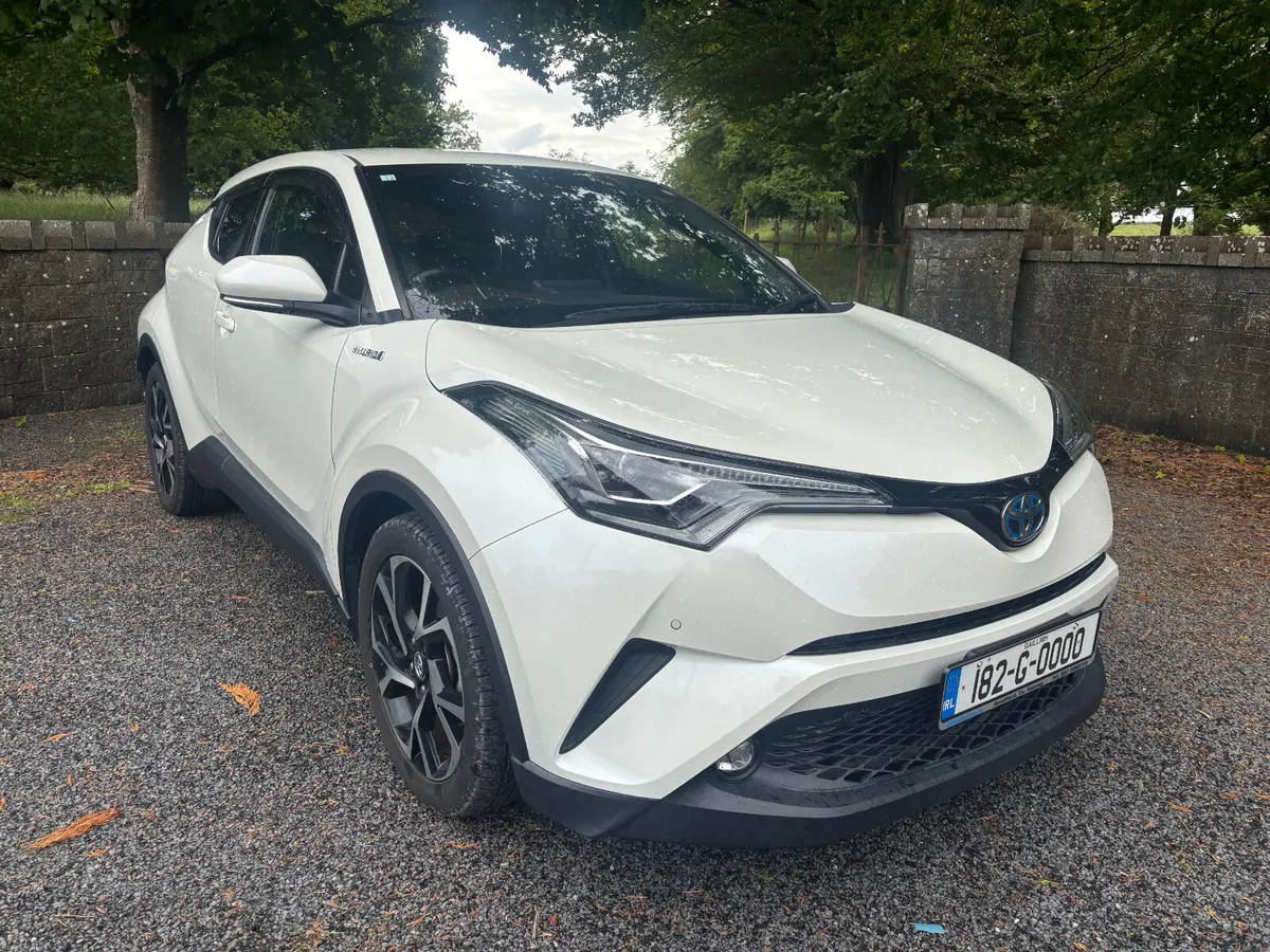 Toyota CH-R Luna Hybrid 2018 - Image 1