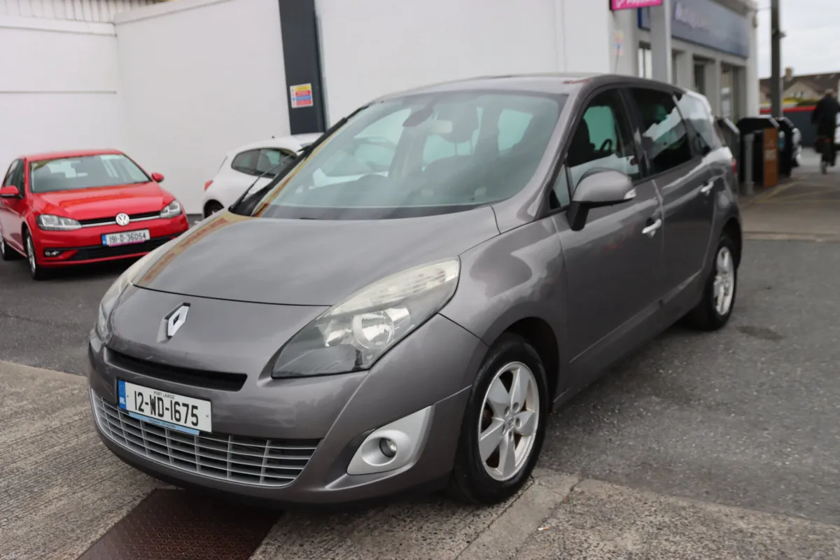 2012 Renault Grand Scenic  7-seater 1.5DCi Dynami - Image 3