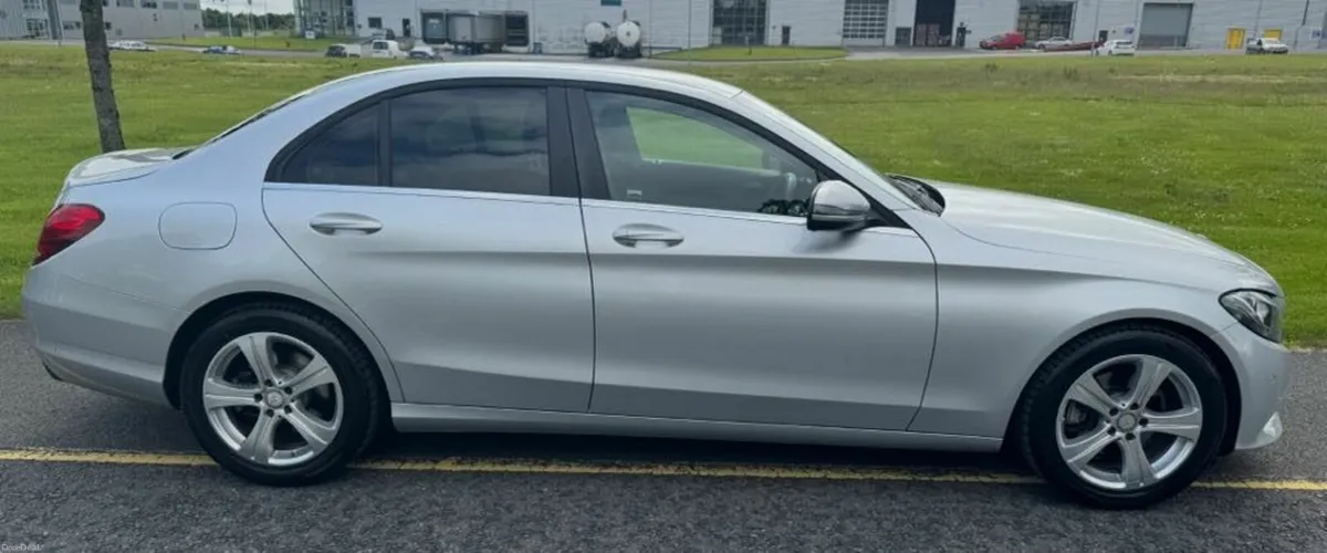 Mercedes-Benz C-Class 2018 - Image 1