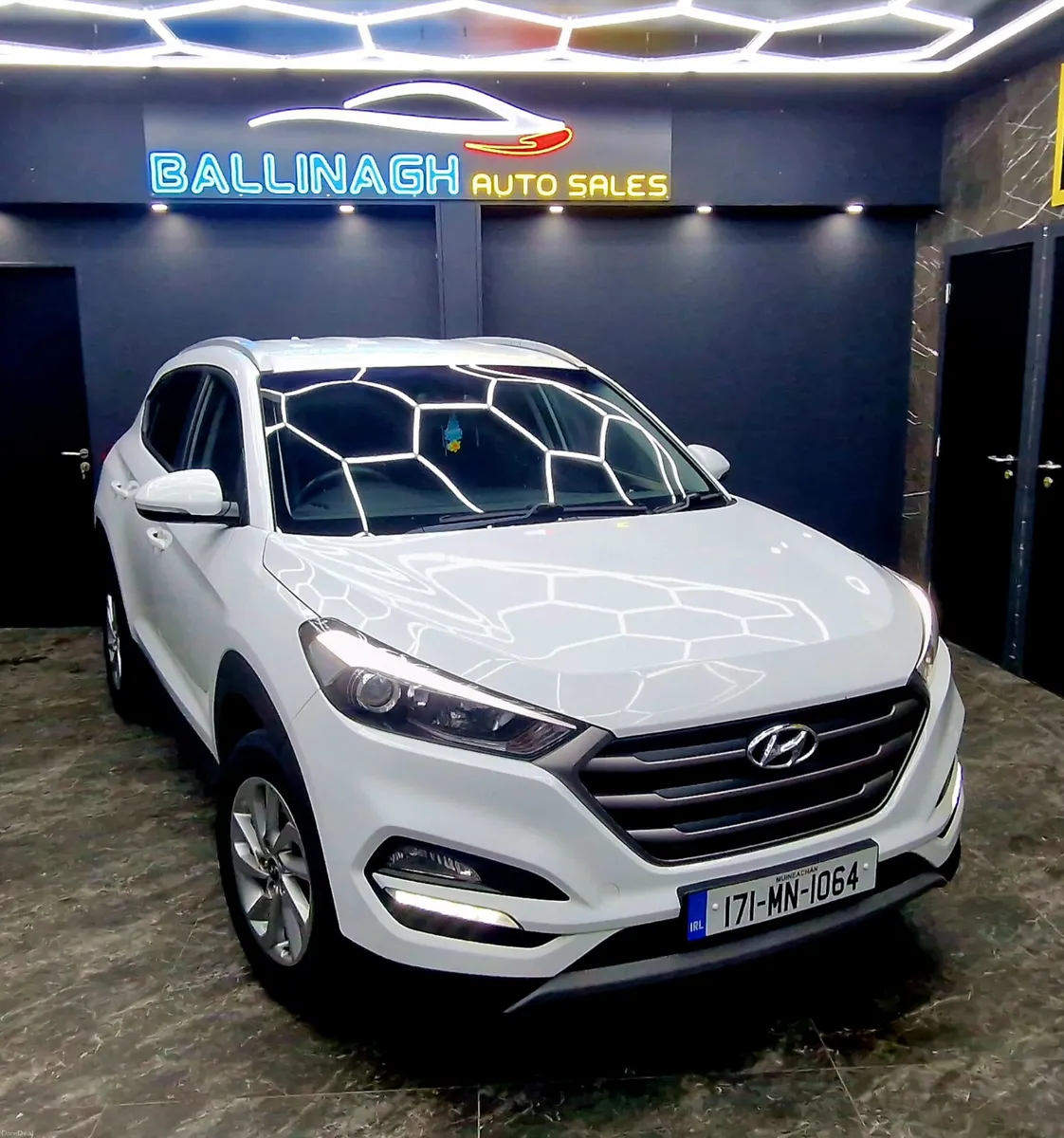 HYUNDAI TUCSON 2017 DIESEL - Image 3