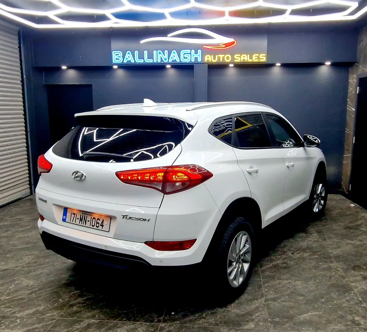 HYUNDAI TUCSON 2017 DIESEL - Image 4