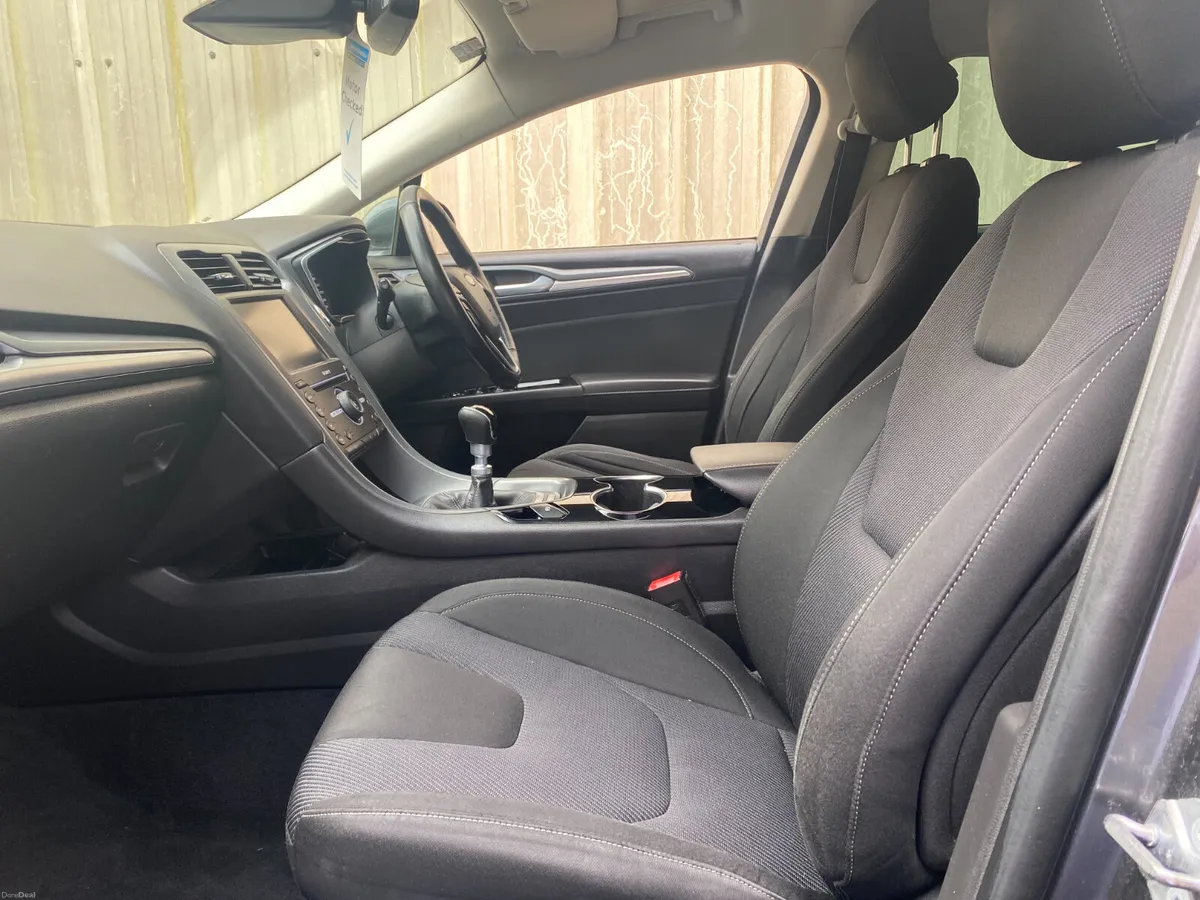 Ford Mondeo 2015//TITANIUM/// - Image 4
