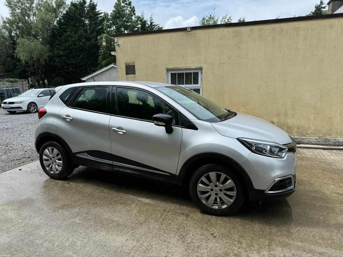 Renault Captur 2016 1.5d NCT07/26 - Image 2