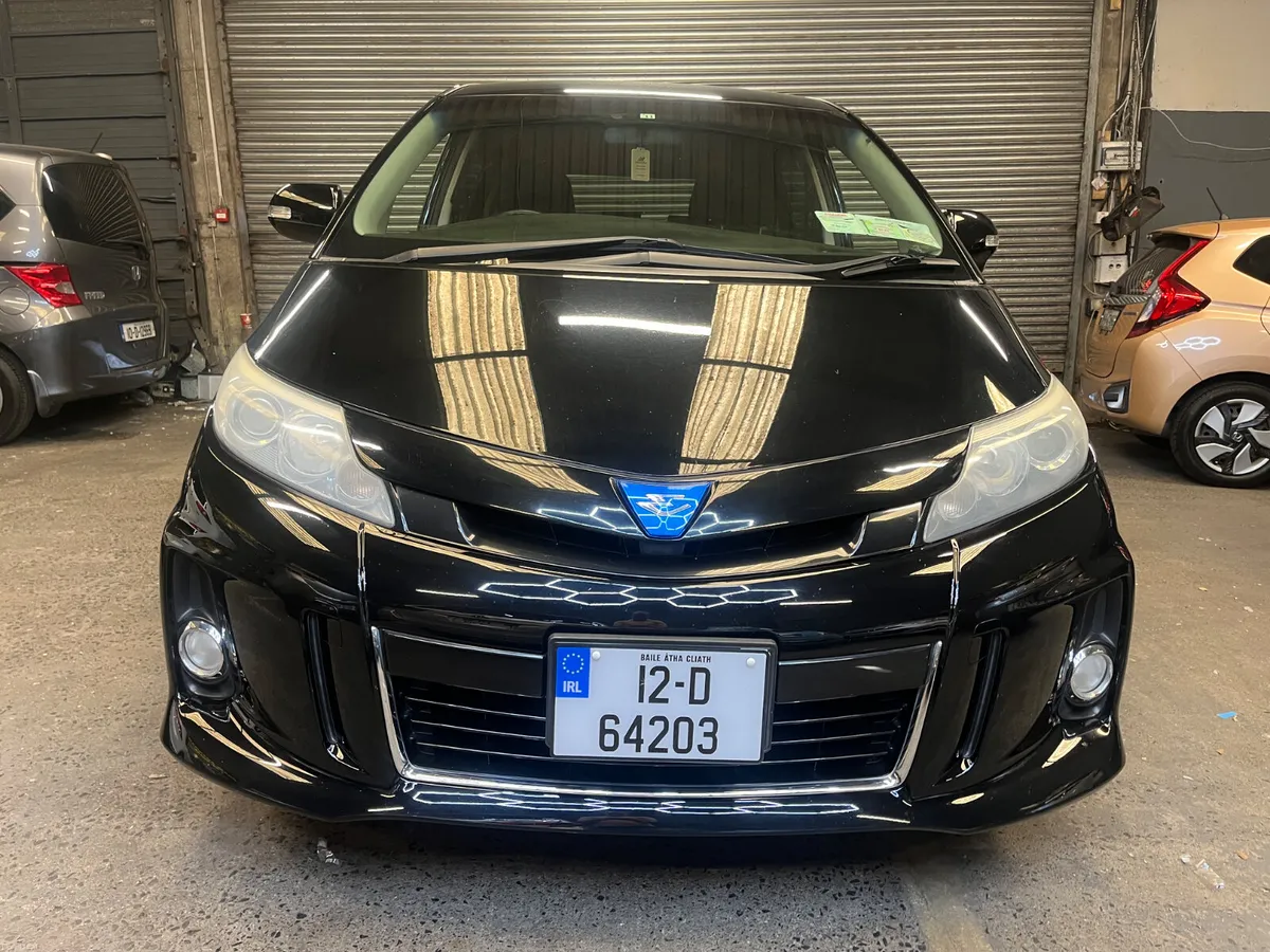 Toyota Estima 2012 hybrid - Image 3
