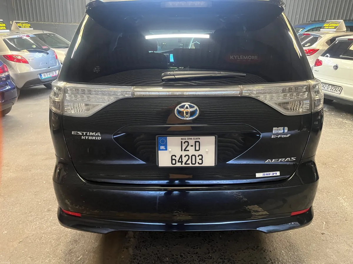 Toyota Estima 2012 hybrid - Image 4