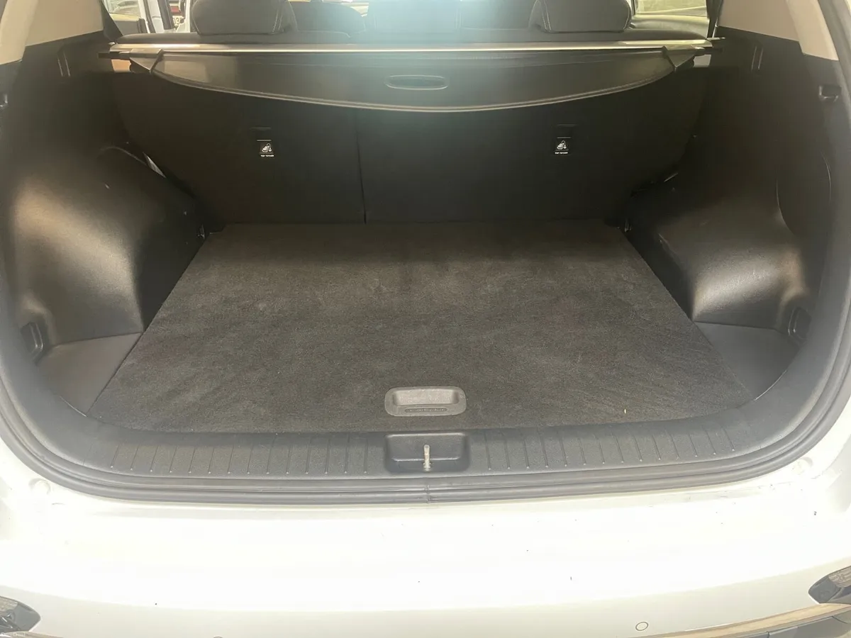 2023 —VW -T-Roc -1.0 Petrol - Image 3