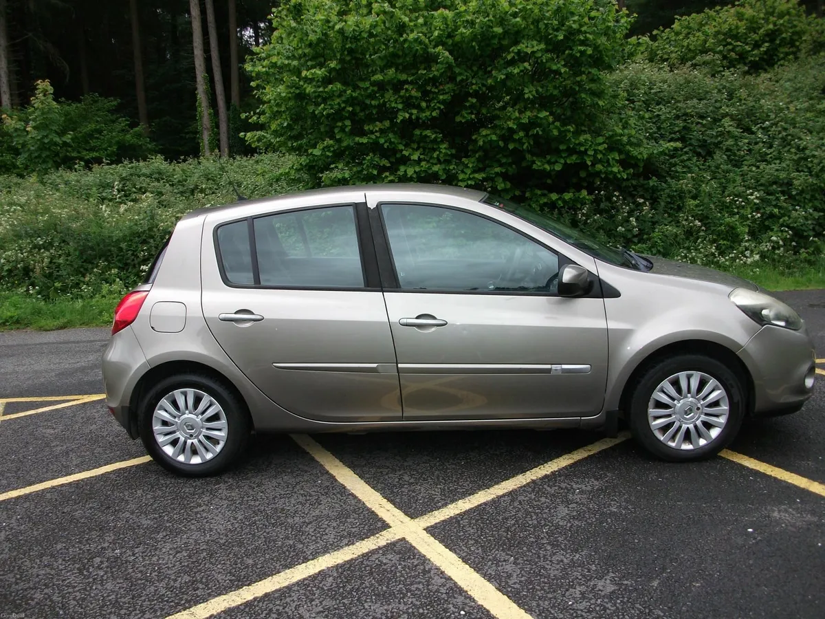 Renault Clio 1.2 DYNAMIQUE   2010 - Image 4