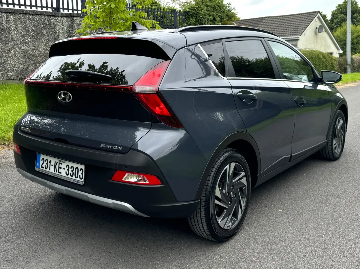 Hyundai Bayon 1.2  Executive - 2023 - Image 4