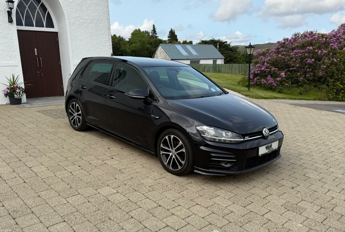 2019 Volkswagen Golf R-Line DSG 2.0TDi 150bhp - Image 1