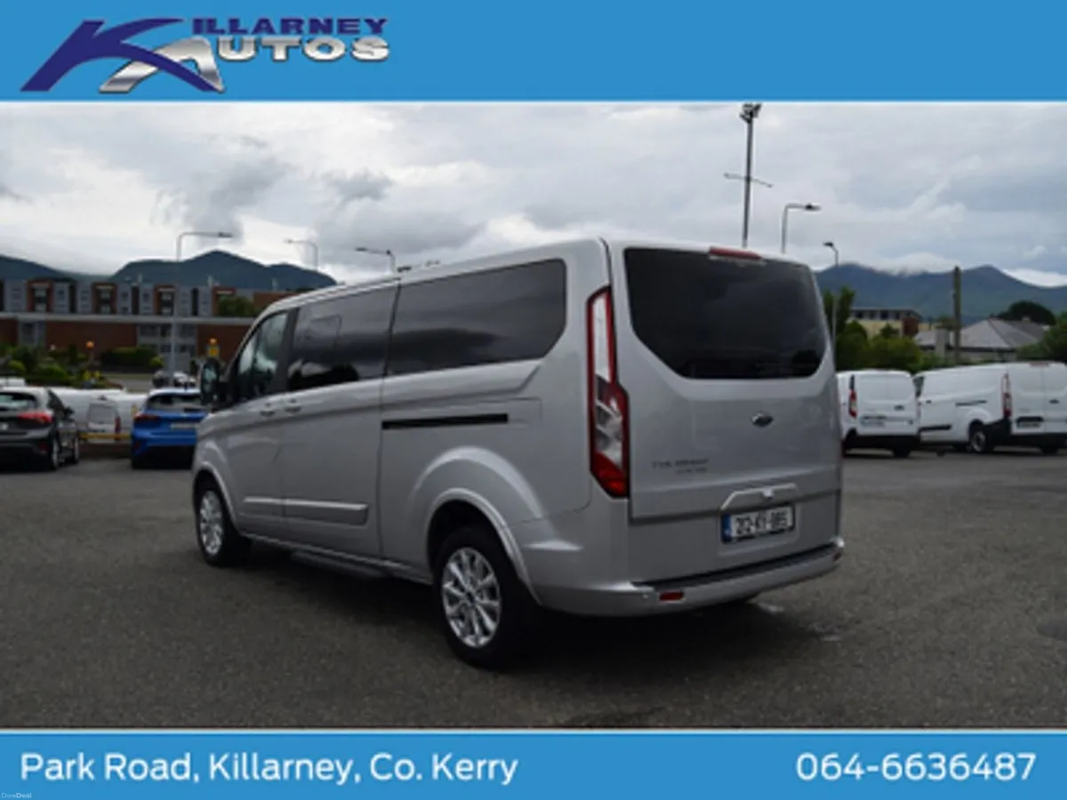 Ford Tourneo Custom 8 Seat LWB Limited 2.0tdci 13 - Image 5