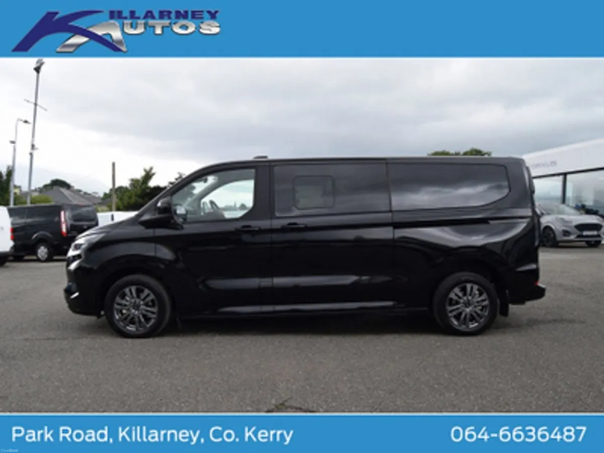 2026 Ford Tourneo Custom Limited WAV Wheelchair - Image 4