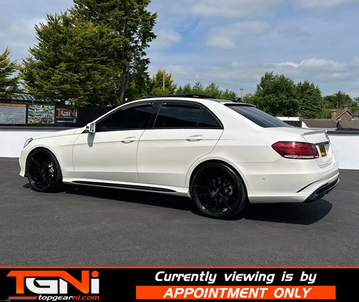 2013 Mercedes E350 BlueTEC AMG Sport Auto - Image 2