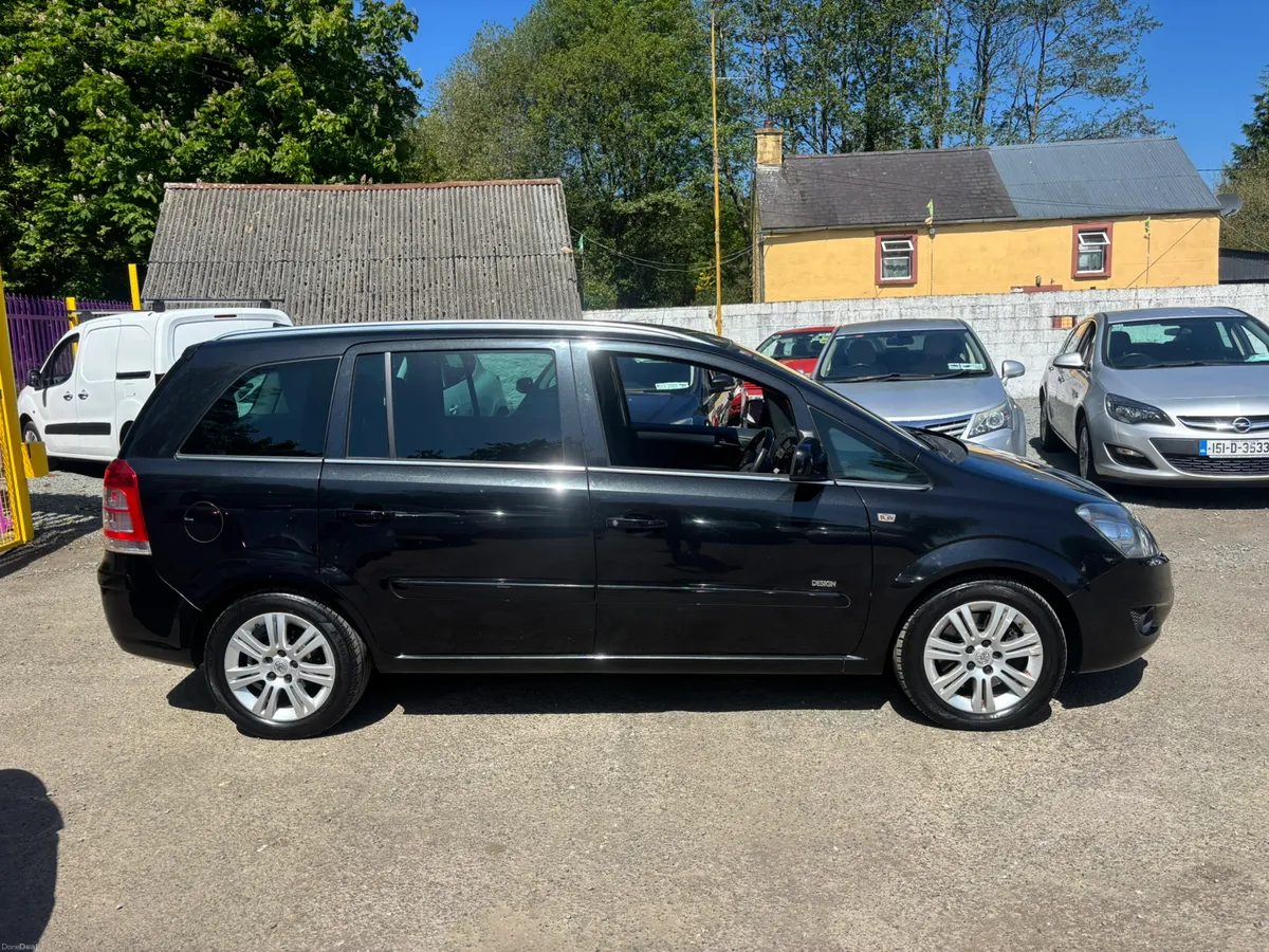Lovely Seven Seater Vauxhall Zafira NCT Warranty - Image 3