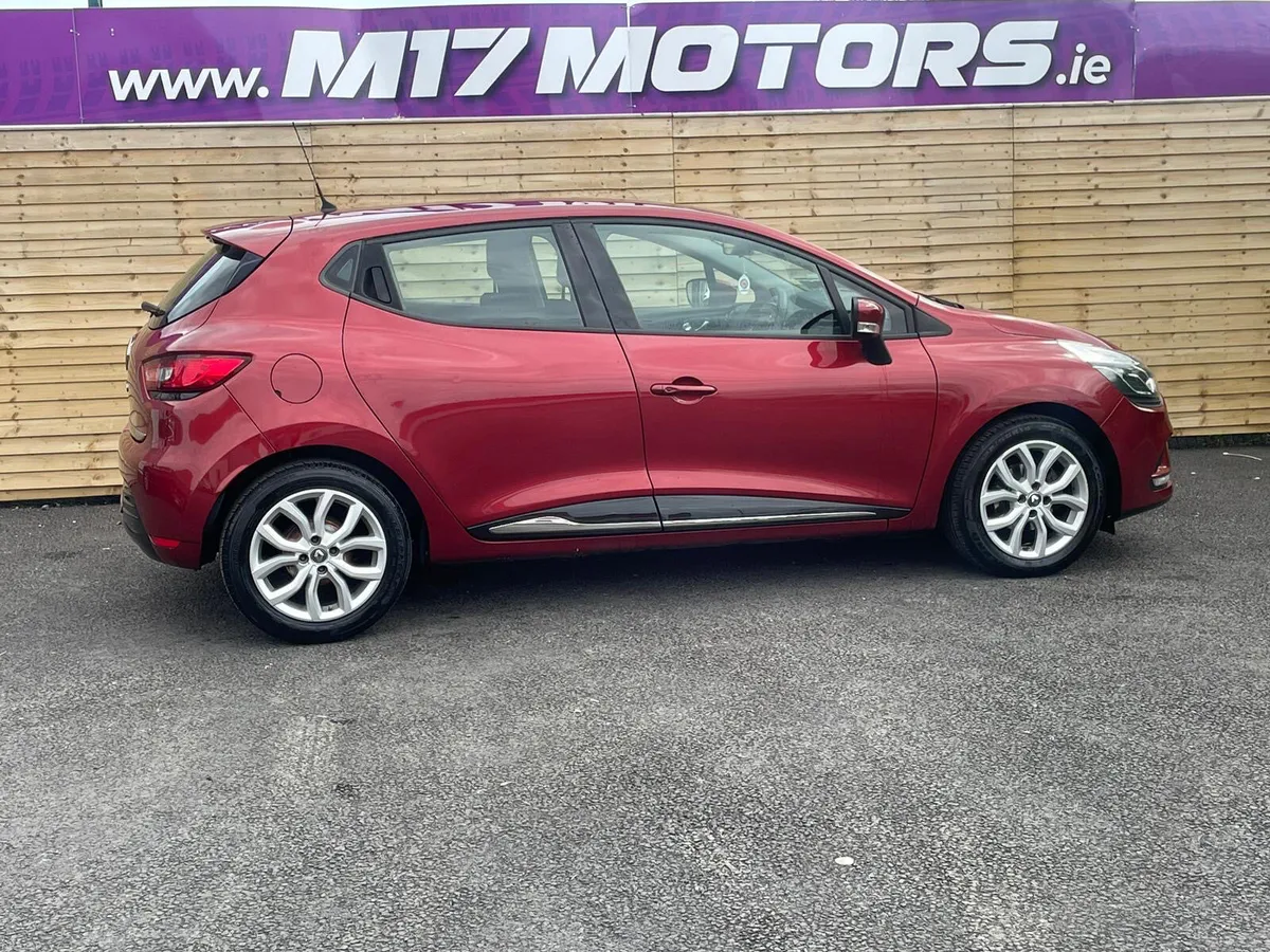 RENAULT CLIO 1.0 PETROL LOW KMS - Image 4