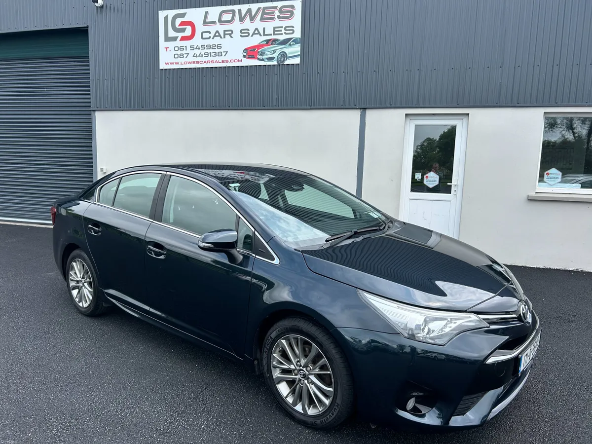 171 Toyota Avensis 1.8 Petrol Auto Business Edt - Image 1
