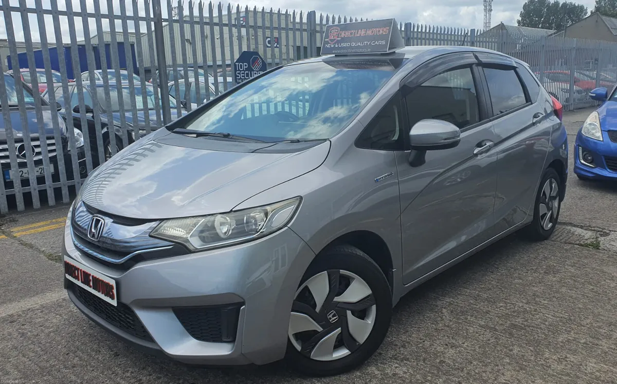 2014 Honda Fit Hybrid L Package | Half Leather - Image 2