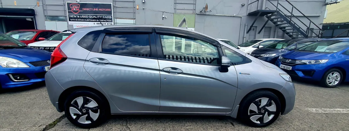 2014 Honda Fit Hybrid L Package | Half Leather - Image 4