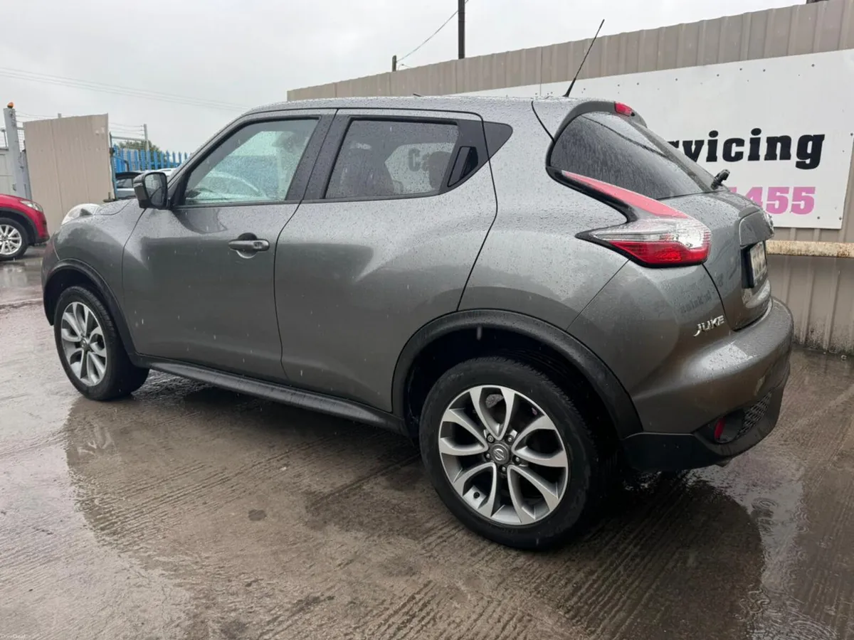 172 Nissan Juke 1.5D TEKNA 360 Low Miles Warranty - Image 2