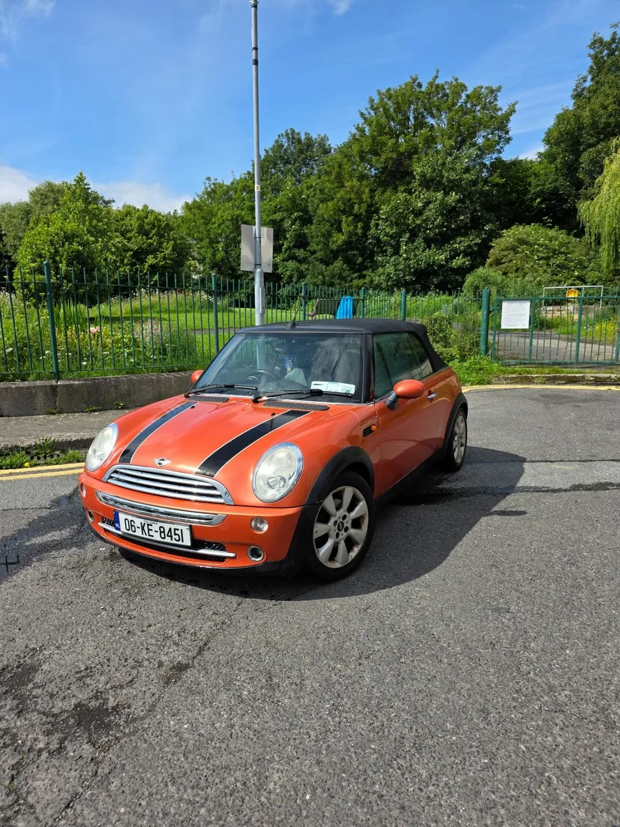 Mini Cooper 2006 Convertible - Image 1
