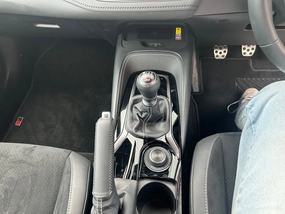 2024 Toyota corolla  GR twin turbo - Image 3