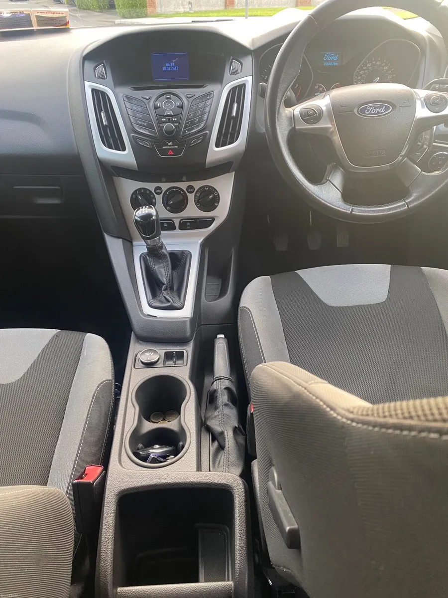 Ford Focus 2012 - Image 4