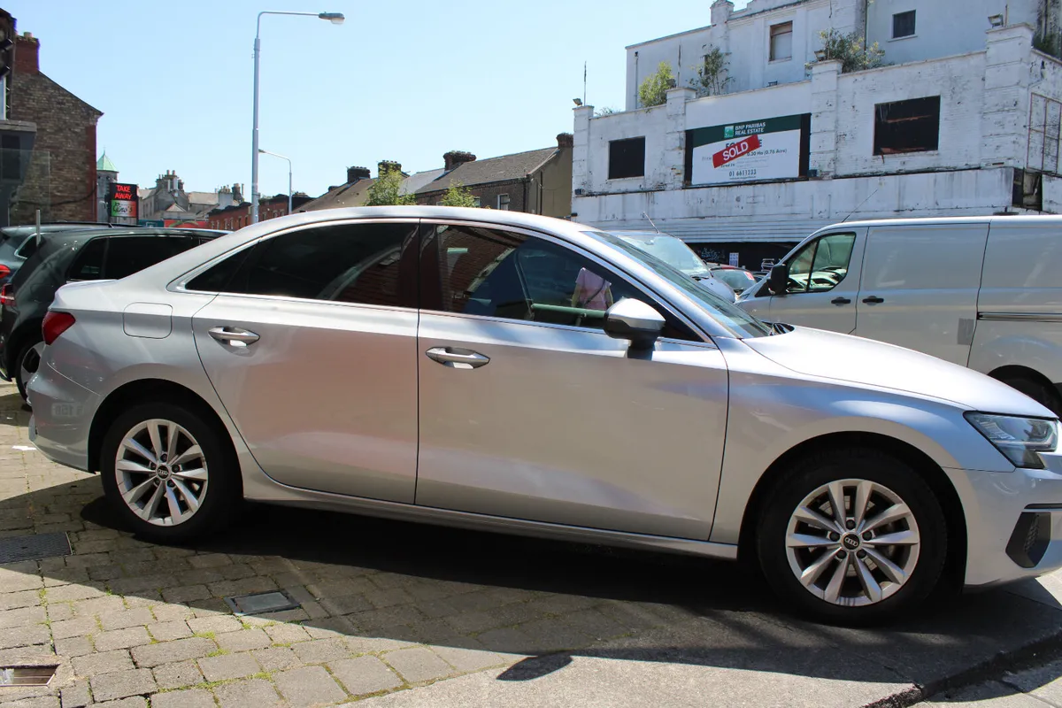 Audi A3 2.0 TDI ATTRACTION 2023 - Image 3