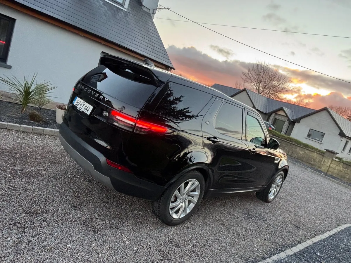 Land Rover Discovery 2018 - Image 3