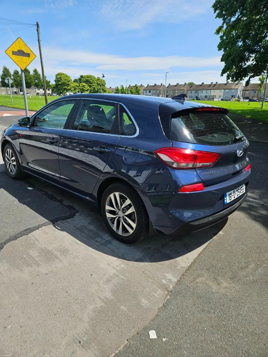 Hyundai i30 2018 + New NCT 10/27 - Image 4