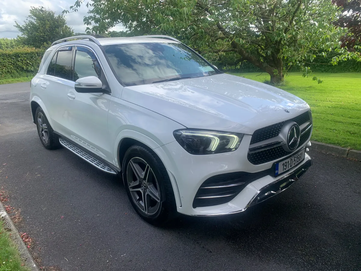 Mercedes-Benz GLE 2019 300d AMG - Image 3