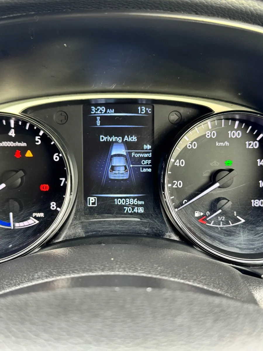 NISSAN  XTRAIL 4X4 SV 5 SEATER LEATHER PACK HYBRID - Image 6