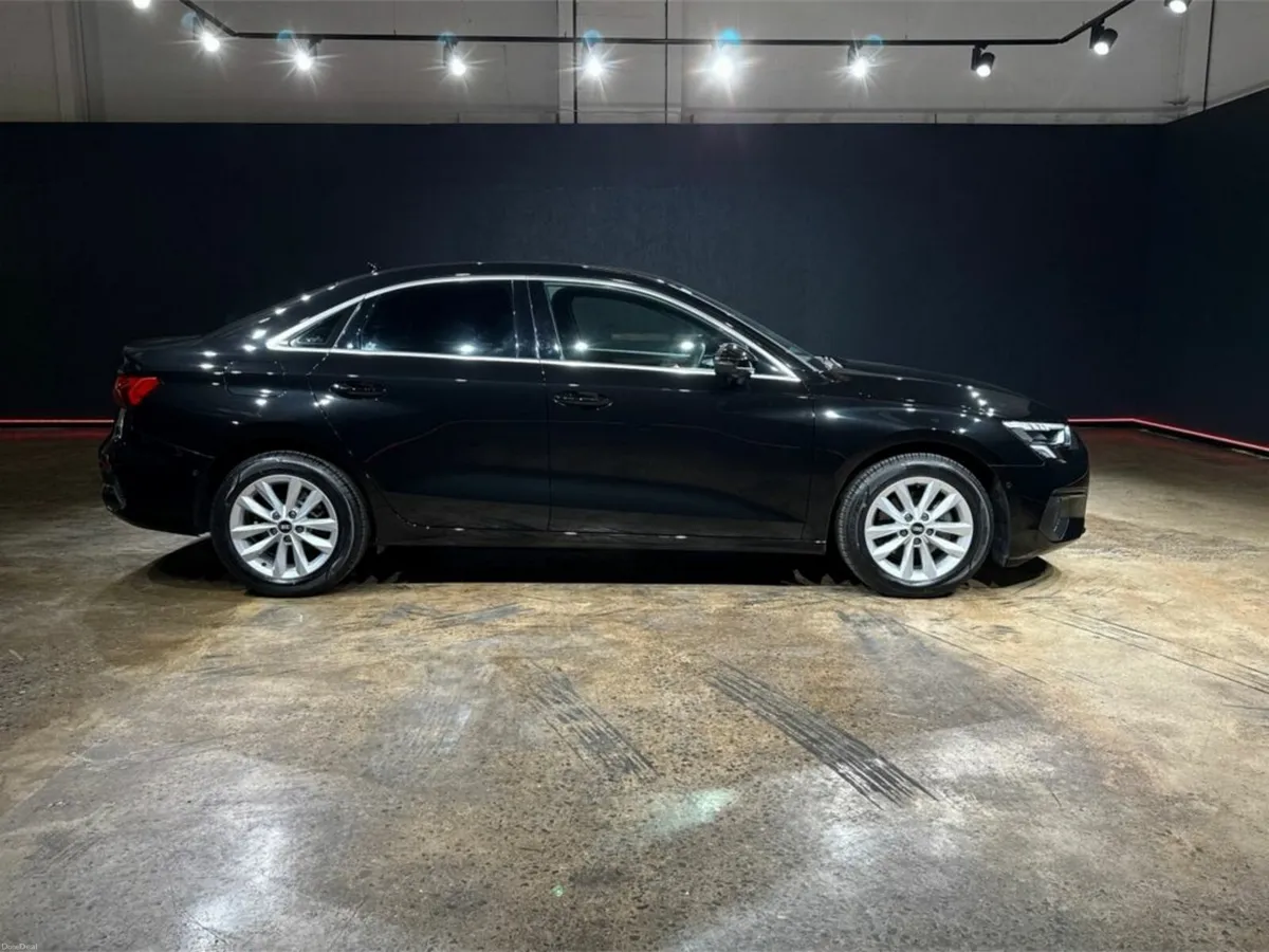 Audi A3 1.0L TFSI AUTOMATIC - REVERSE CAMERA - DIG - Image 3