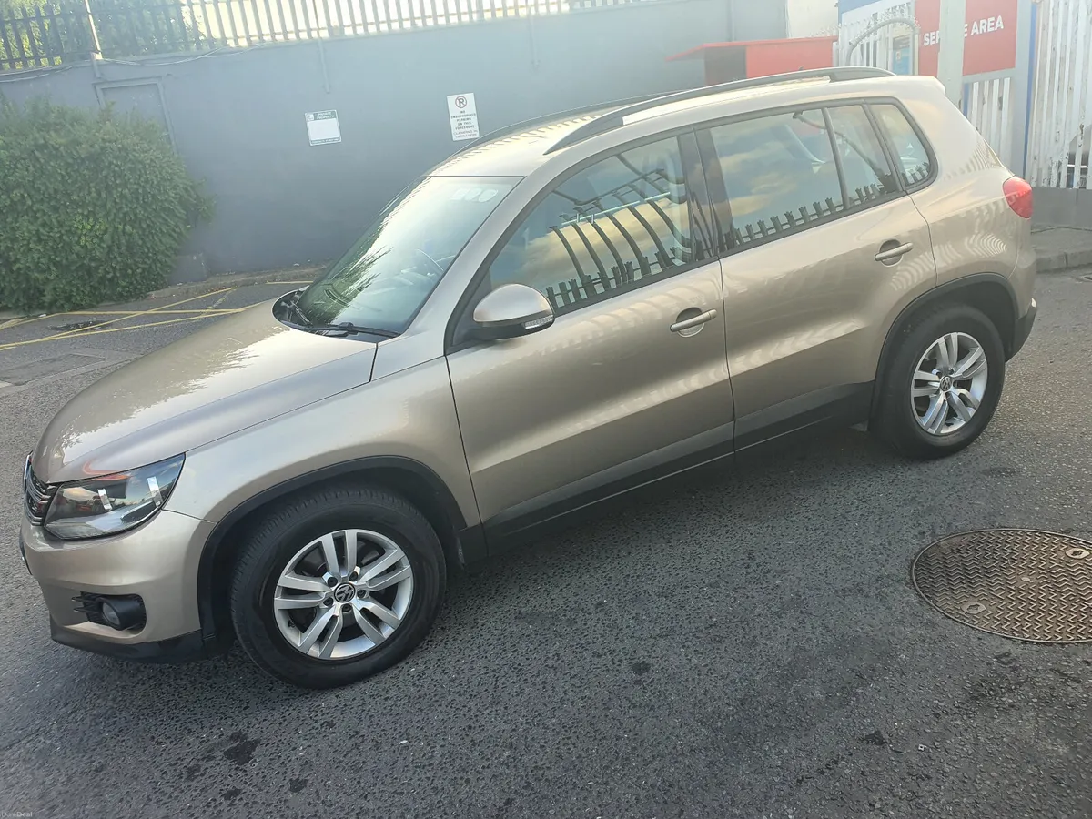 NEW NCT 04/27 Tiguan 2014 2.0 DIESEL 6 Speed - Image 4