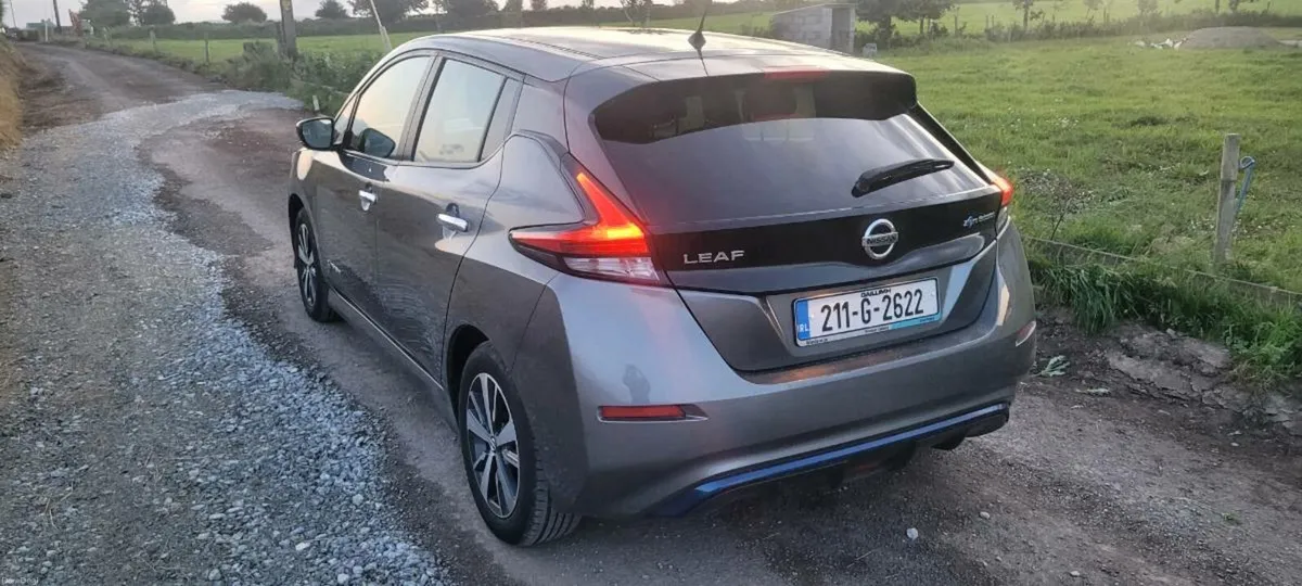 2021 Nissan leaf - Image 3