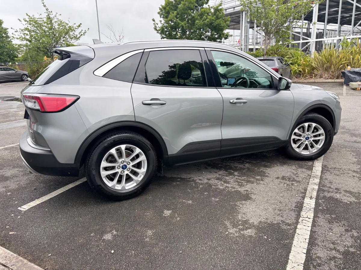 2021 Ford Kuga 2.0 TDCI Eco Hybrid ~ Titanium Spec - Image 3
